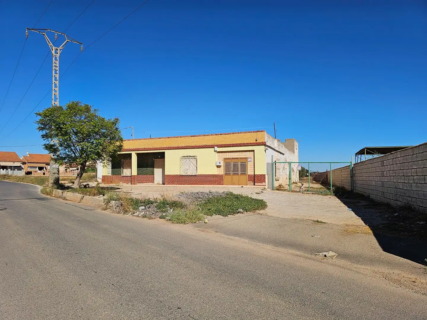 Vista exterior de Finca rústica en venda en Cartagena amb Jardí privat