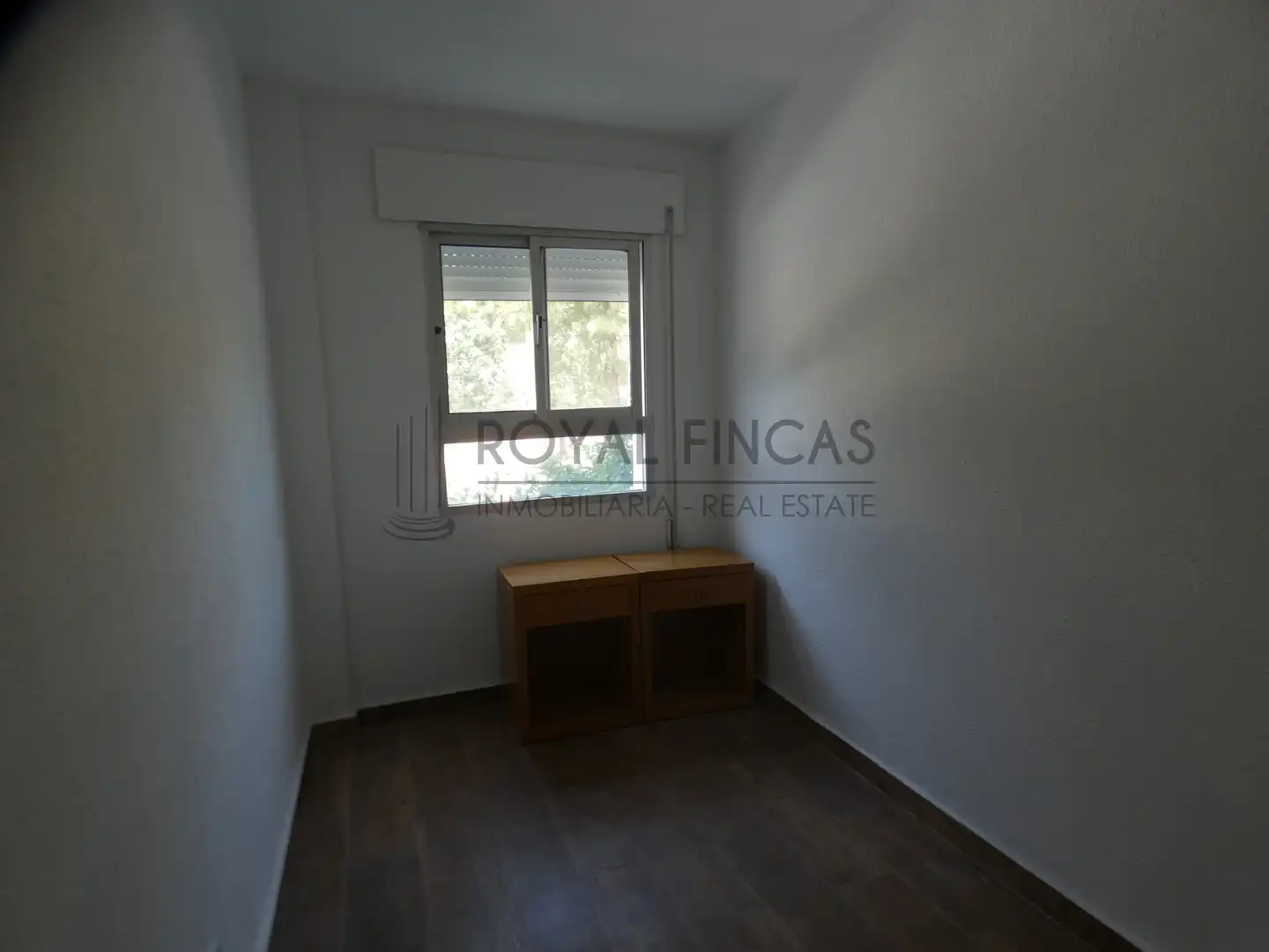 Bedroom of Flat for sale in Benalmádena