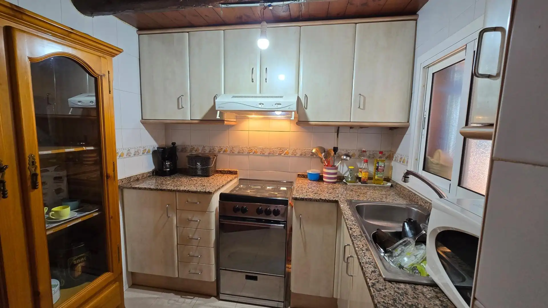 Cocina de Casa o chalet en venta en La Torre de Claramunt con Jardín privado y Terraza