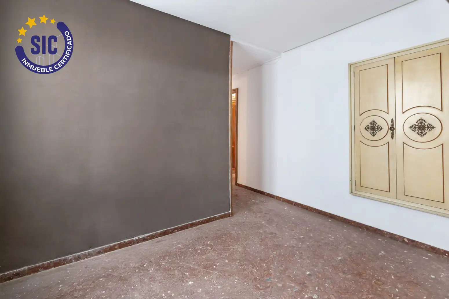 Flat for sale in Valencia