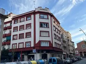 Vista exterior de Piso de alquiler en Miranda de Ebro con Calefacción y Amueblado
