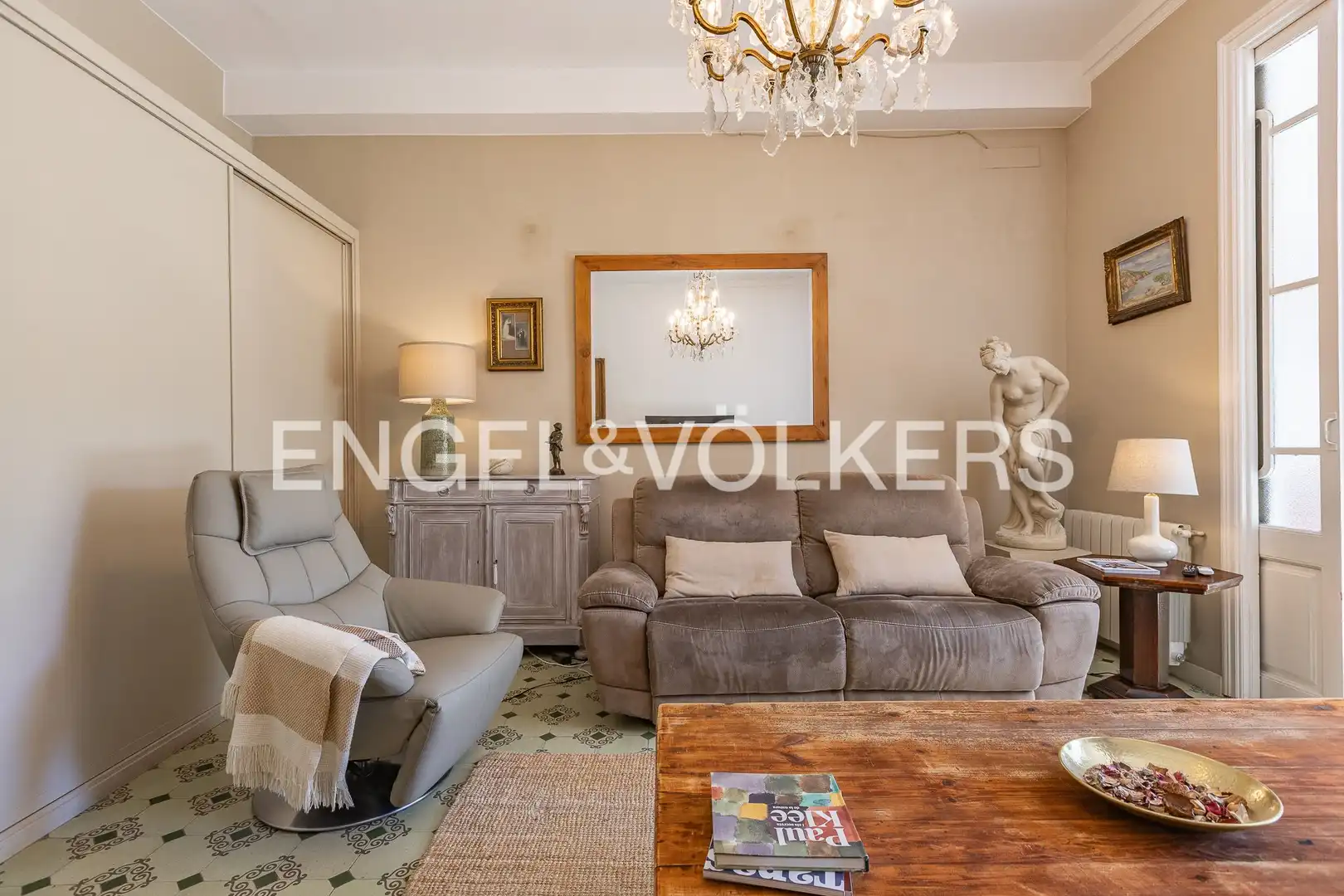 Sala de estar de Casa o chalet en venta en Terrassa con Aire acondicionado, Calefacción y Jardín privado