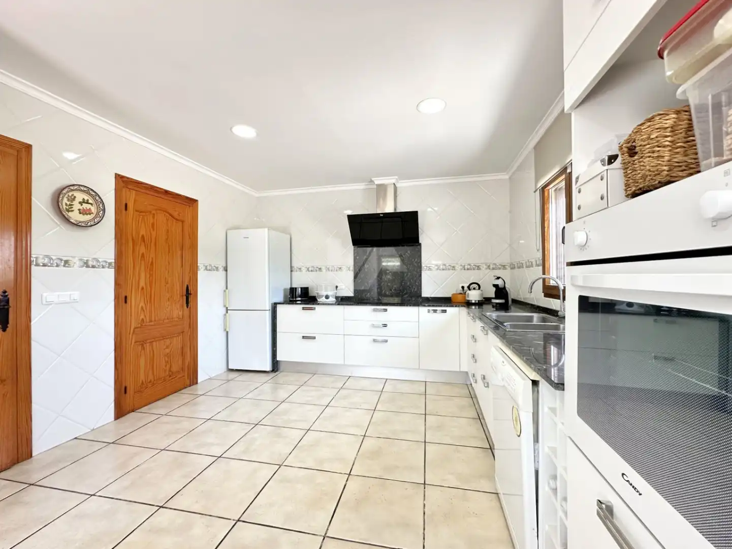 Kitchen of Country homes for sale in Benitachell / El Poble Nou de Benitatxell  with Air Conditioner, Heating and Private garden