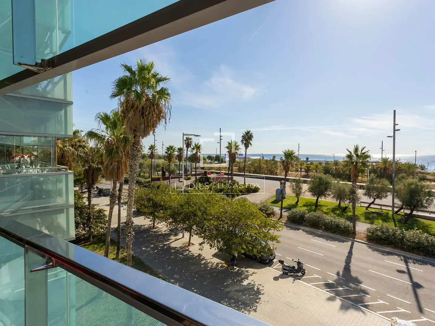Vista exterior de Piso en venta en Barcelona con Aire acondicionado, Calefacción y Jardín privado