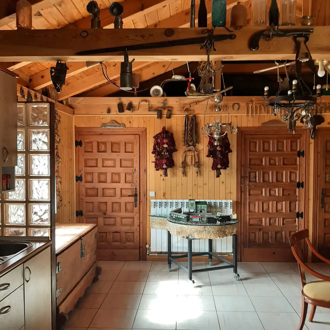 Casa rústica con jardín en venta en Santa María la Real de Nieva, imagen 2