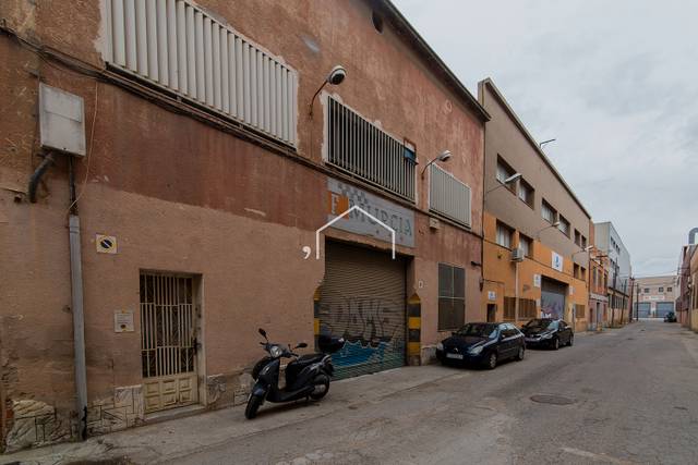 Nave industrial en Venta en Passatge del Torrent de l'Estadella en El Bon Pastor