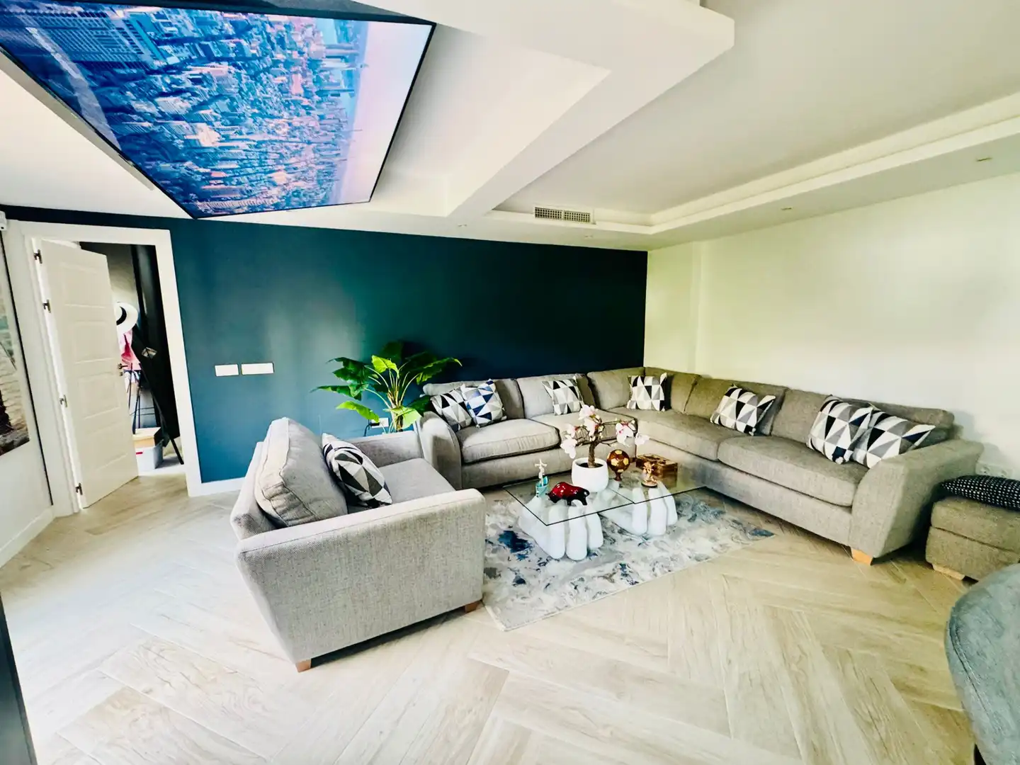 Sala de estar de Planta baja en venta en Fuengirola con Aire acondicionado, Parquet y Terraza