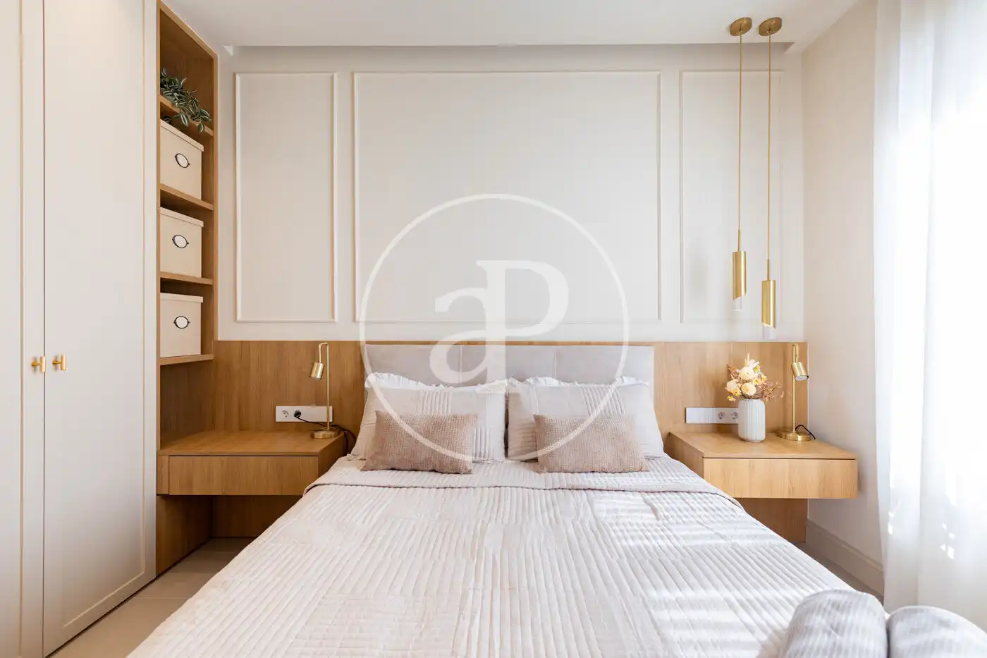 Bedroom of Flat for sale in Barcelona  with Air Conditioner, Heating and Furnished