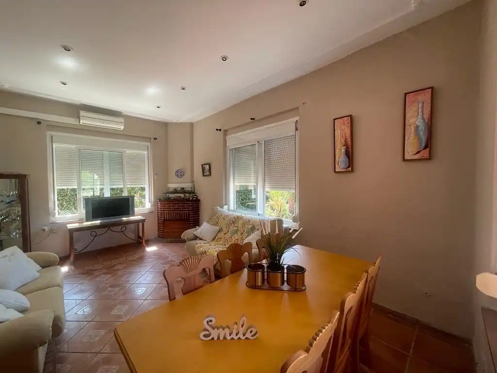 Vista exterior de Casa o xalet en venda en Cullera amb Aire condicionat, Jardí privat i Terrassa