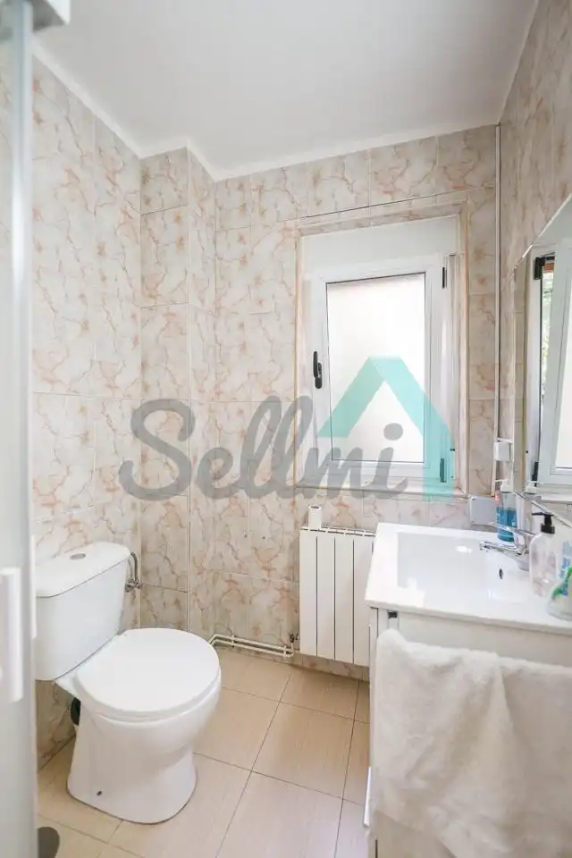 Appartamento in vendita a Calle Casas de Hunosa, imagen 17