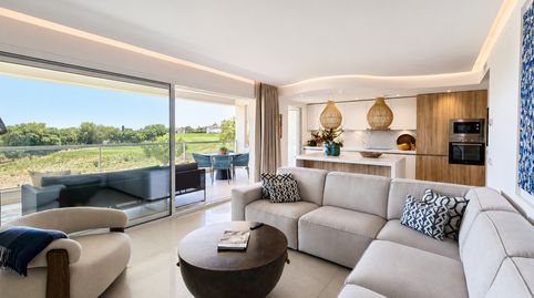 Foto 3 de Piso en venta en Lugar San Roque Club, Sotogrande Alto, Sotogrande