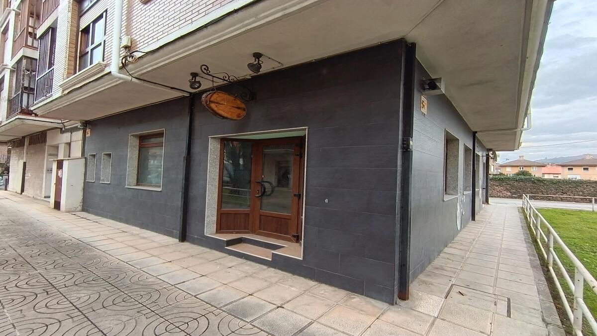 Exterior view of Premises for sale in Los Corrales de Buelna 