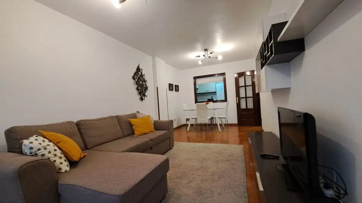 Apartamento de alquiler en Llano