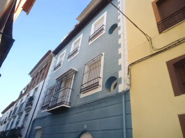Vista exterior de Dúplex de alquiler en Granada con Calefacción, Terraza y Amueblado