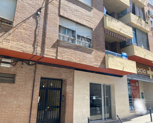 Exterior view of Flat for sale in Navalmoral de la Mata  with Air Conditioner and Terrace