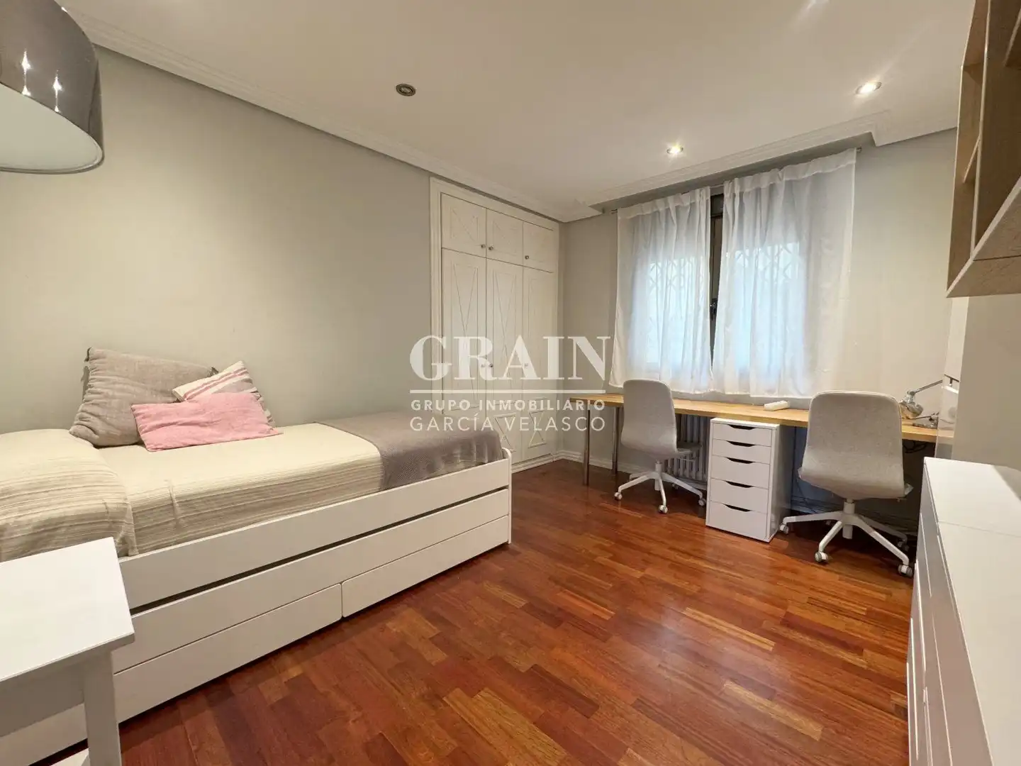 Bedroom of Flat for rent in Albacete  with Air Conditioner and Heating