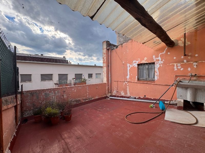 House or chalet for sale in Carrer del Sis D'Octubre de 1869, 102