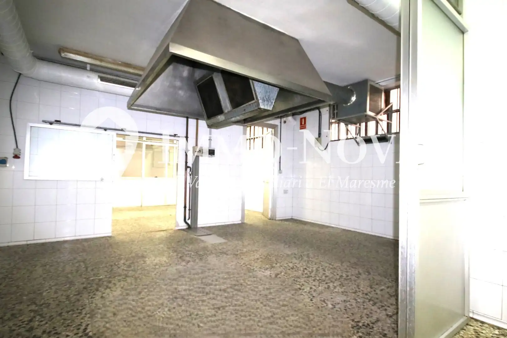 Local comercial en venda a Ronda Roca Blanca, imagen 5