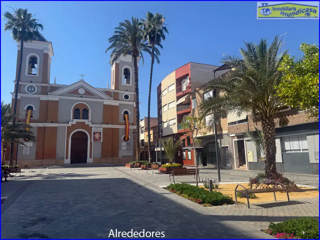 Vista exterior de Piso en venta en Santomera con Trastero