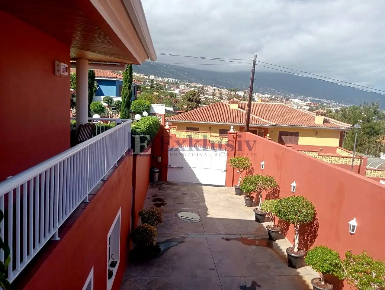 Exterior view of Houses for sale in La Orotava  with Air Conditioner, Private garden and Terrace