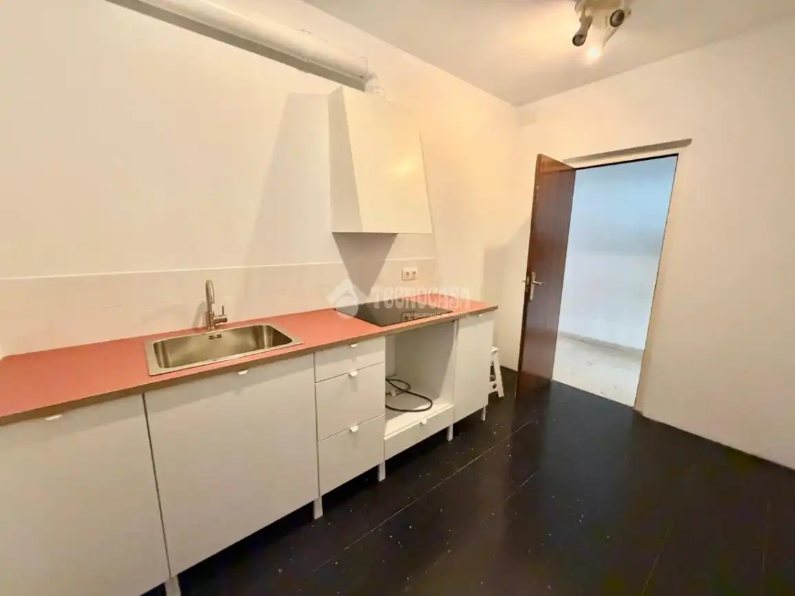 Cocina de Piso en venta en Barcelona con Aire acondicionado y Balcón