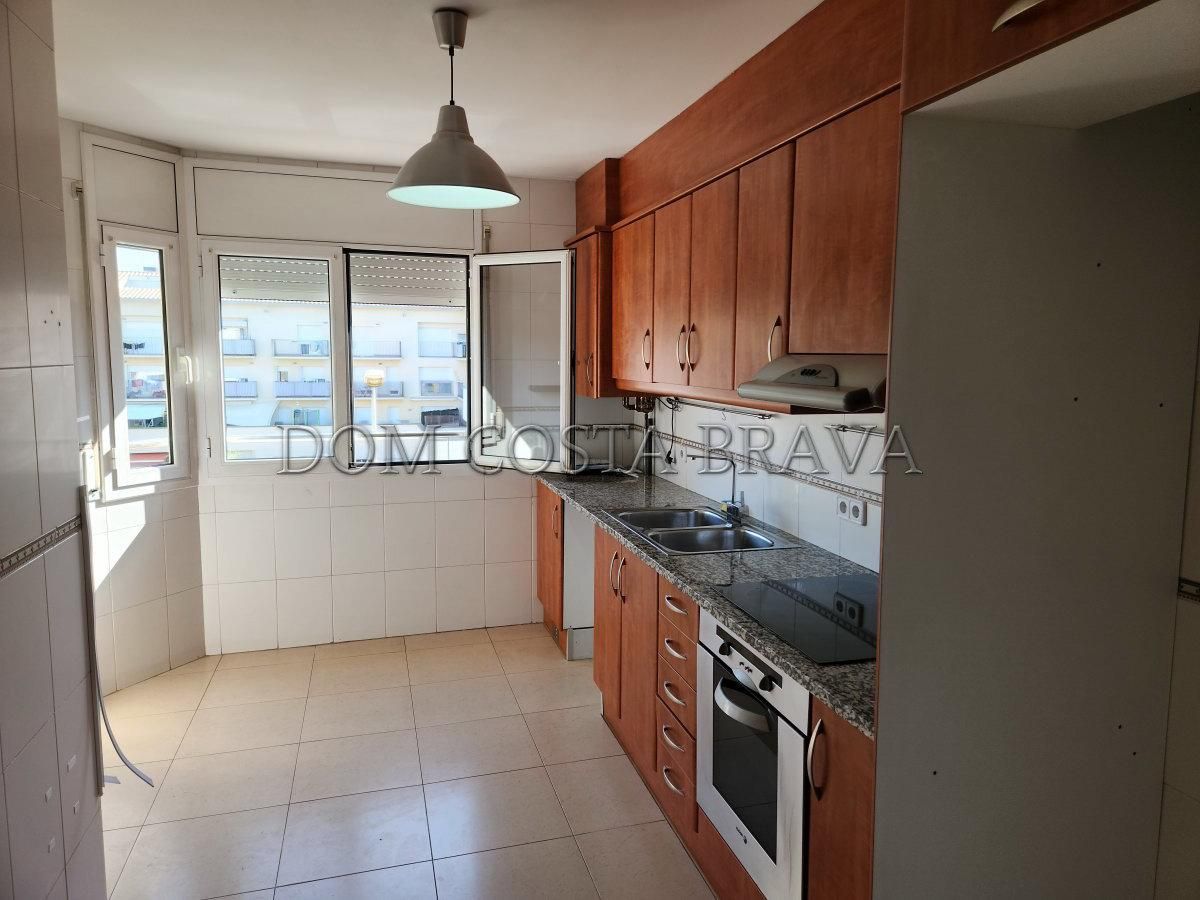 Kitchen of Apartment for sale in Olot  with Heating