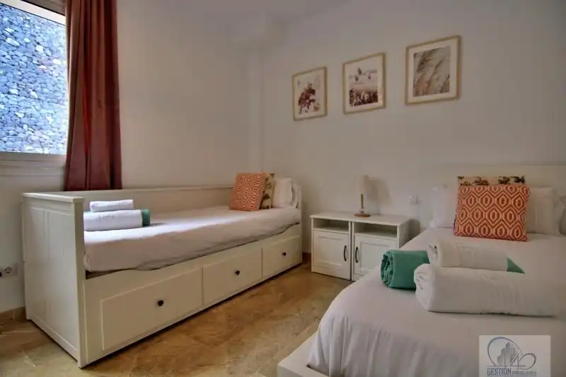 Habitación de Casa o chalet en venta en Santiago del Teide con Alarma y Piscina comunitaria