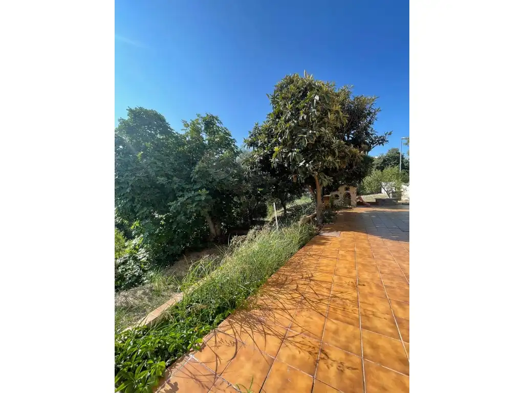 Exterior view of Houses for rent in Rubí