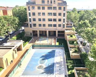 Swimming pool of Flat to rent in  Madrid Capital  with Air Conditioner