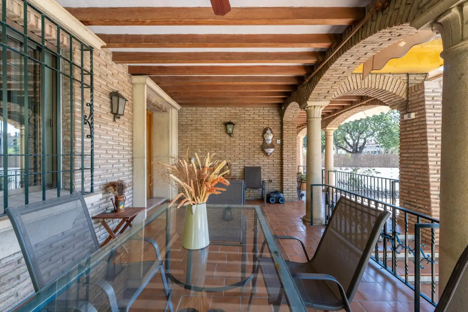 Terrassa de Casa o xalet en venda en Córdoba amb Aire condicionat, Calefacció i Jardí privat