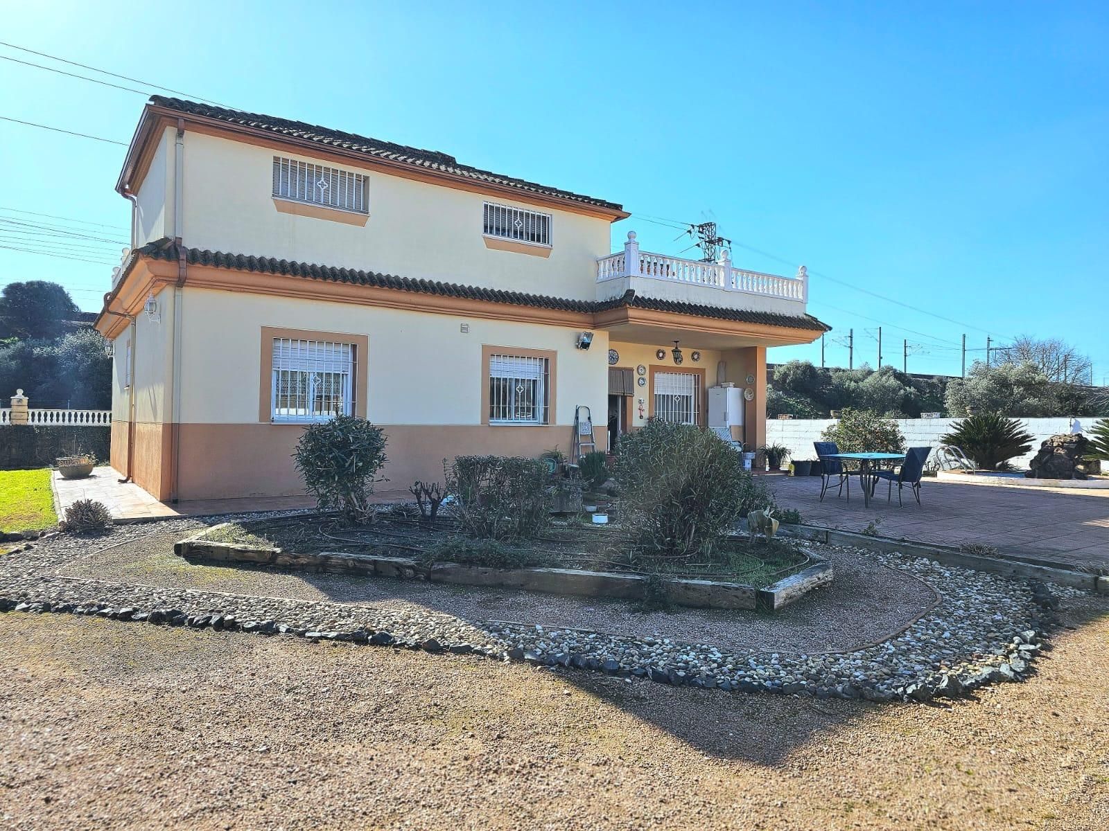 Exterior view of House or chalet for sale in  Córdoba Capital  with Air Conditioner, Heating and Private garden