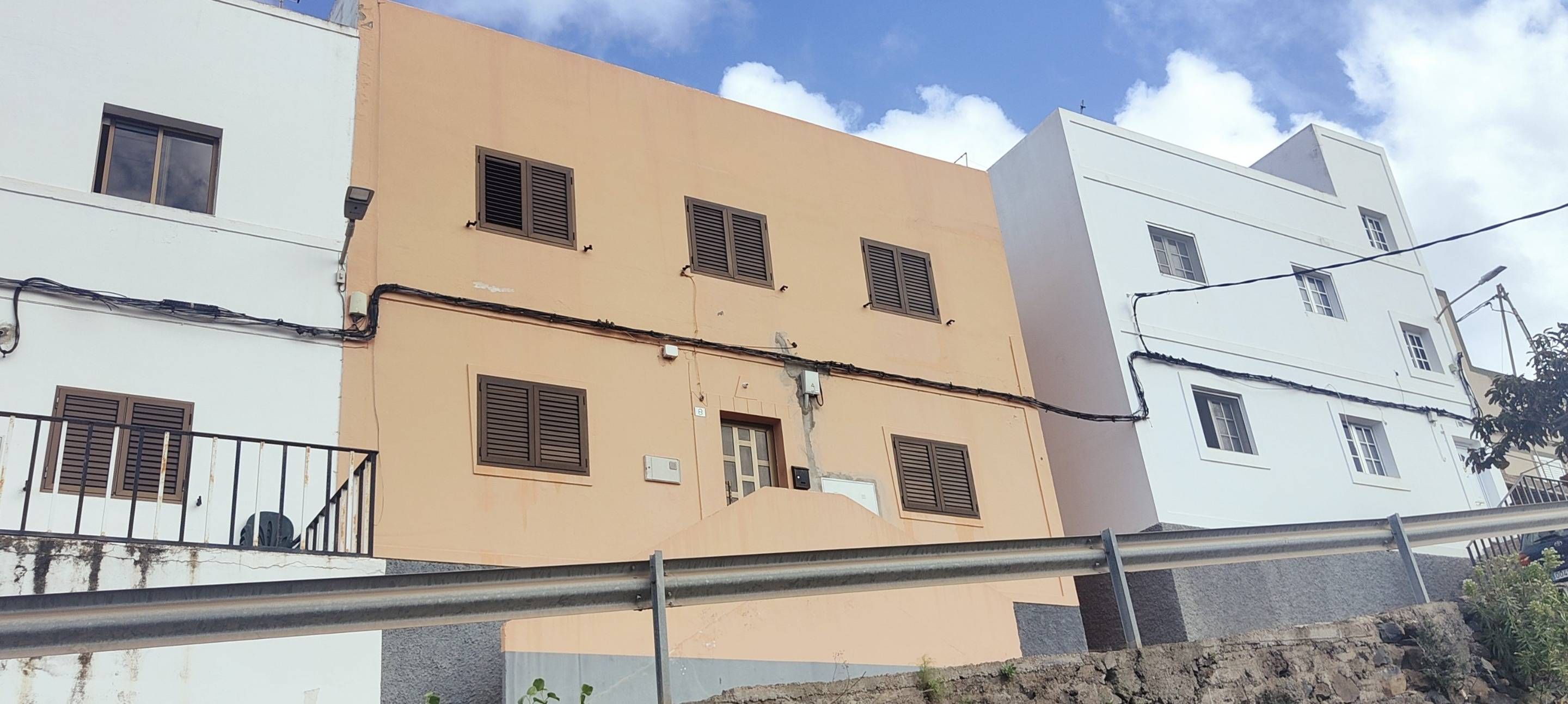 Vista exterior de Pis en venda en Firgas amb Terrassa
