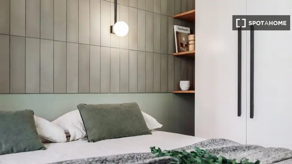 Habitación de Piso de alquiler en Barcelona con Aire acondicionado, Calefacción y Amueblado