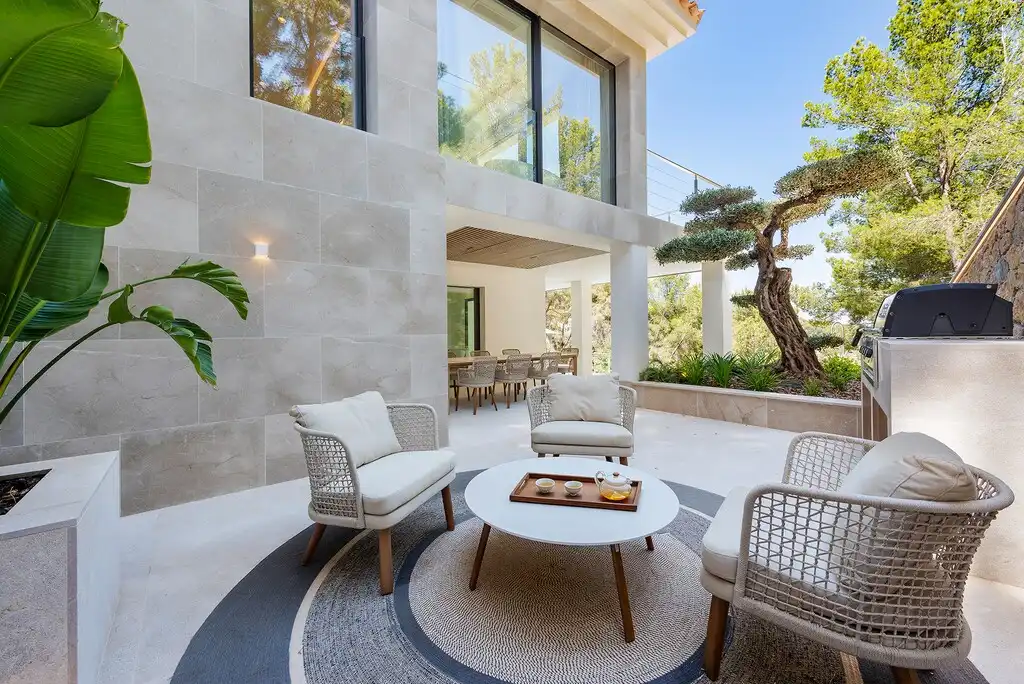 Terrace of Houses for sale in Calvià  with Air Conditioner, Heating and Private garden
