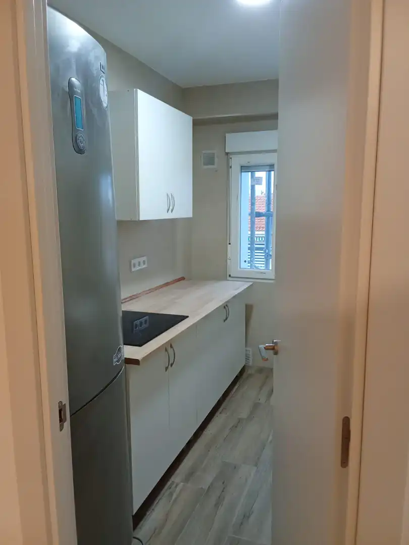 Cuina de Pis de lloguer en Madrid amb Calefacció, Parquet i Terrassa