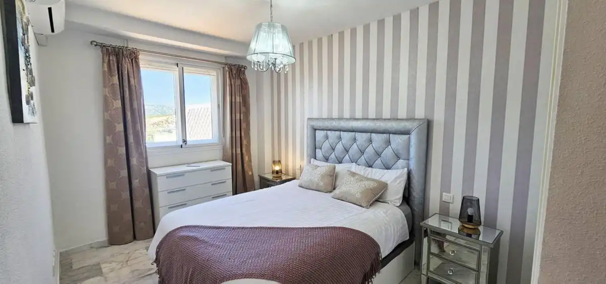 Dúplex con piscina en venta en Doña Julia Golf, imagen 9