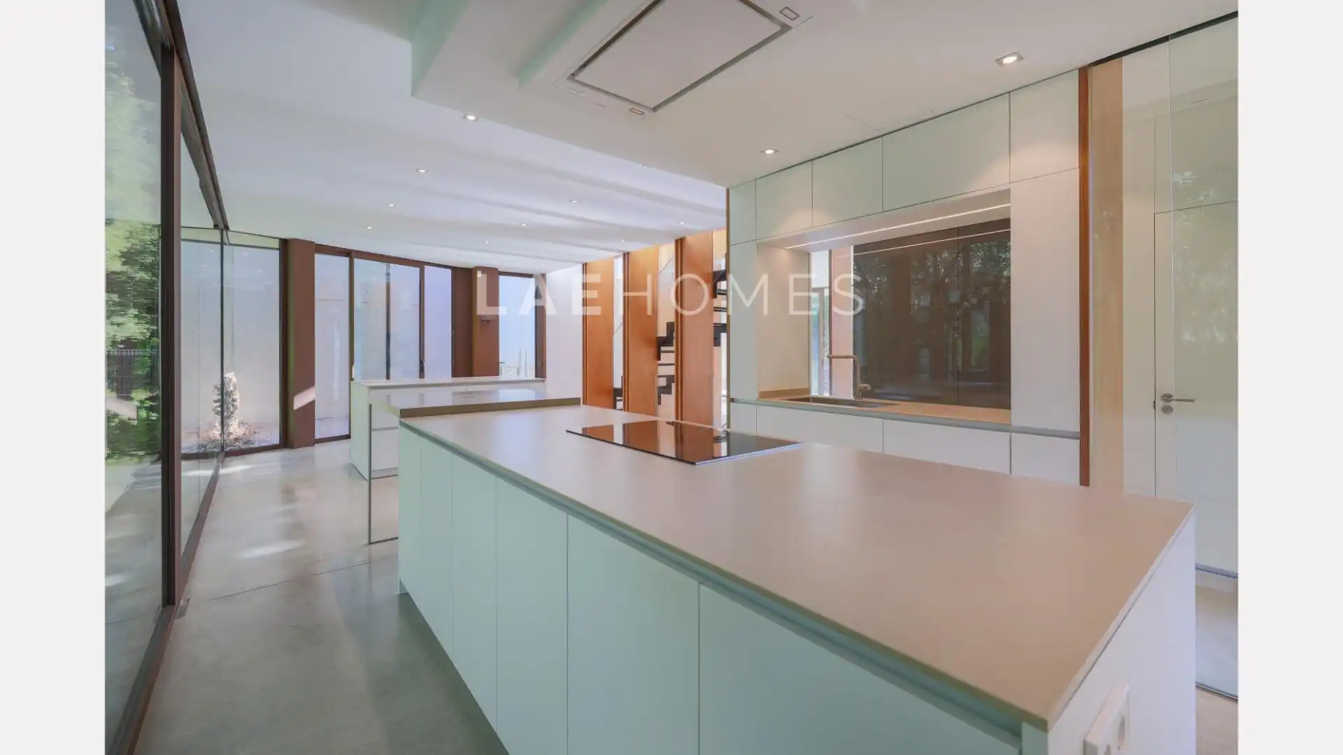 Cocina de Casa o chalet en venta en Sant Cugat del Vallès con Aire acondicionado, Calefacción y Jardín privado