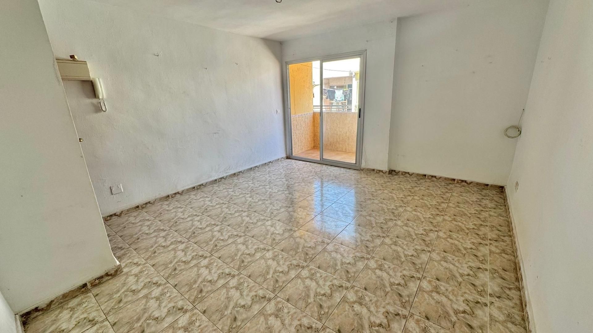 Vista exterior de Apartament en venda en Benalmádena amb Balcó