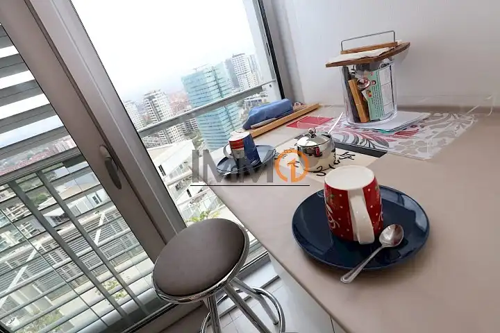 Piso en venta en Barcelona con Calefacción y Terraza
