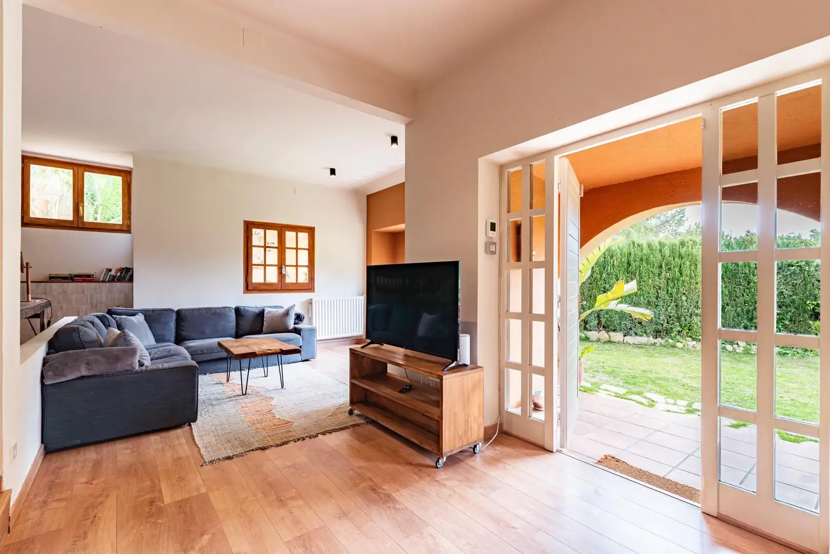 Living room of Houses for sale in Sant Pere de Ribes  with Private garden, Terrace and Storage room