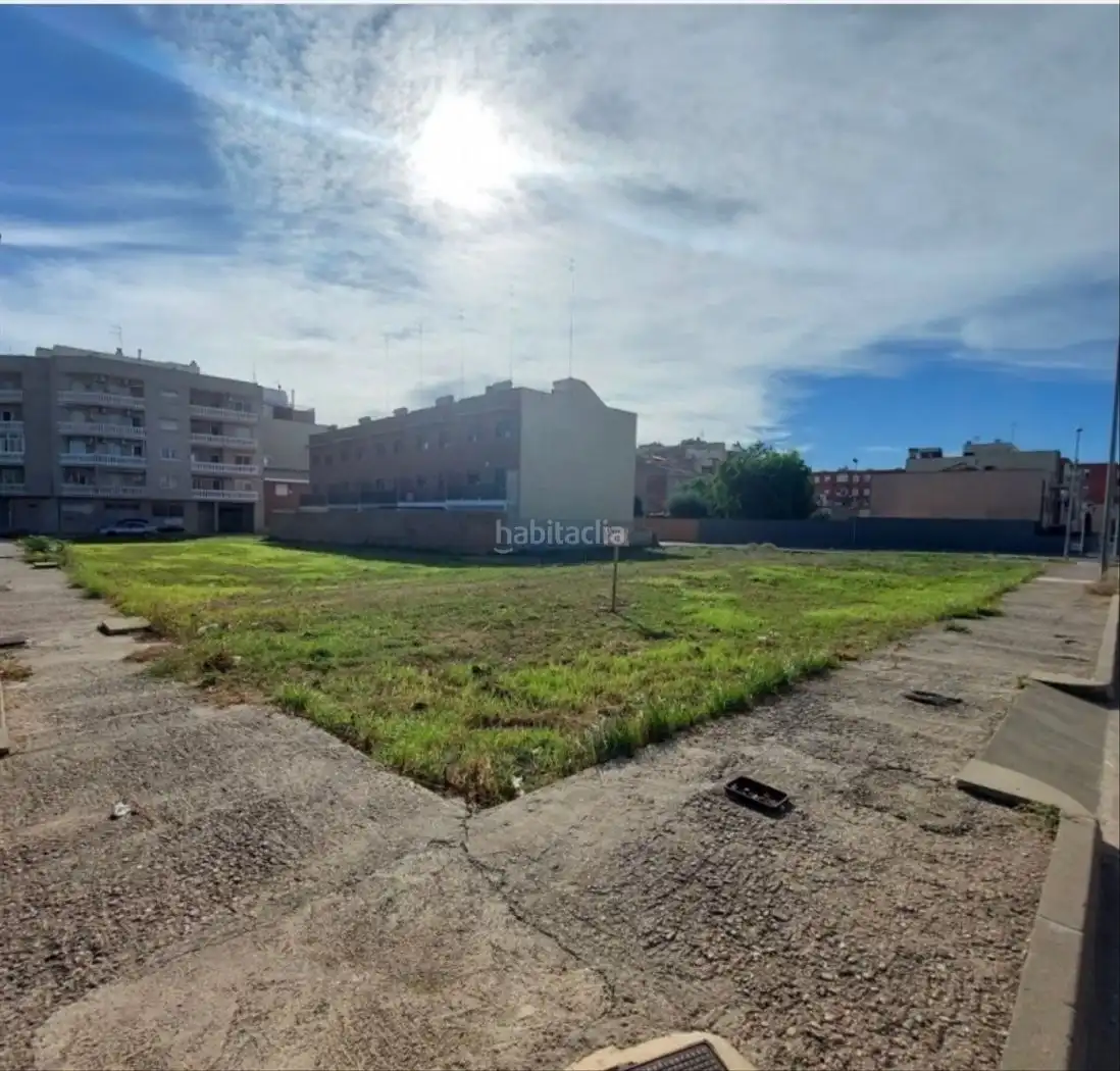Terreno residencial en venta en Carrer Valletes 71