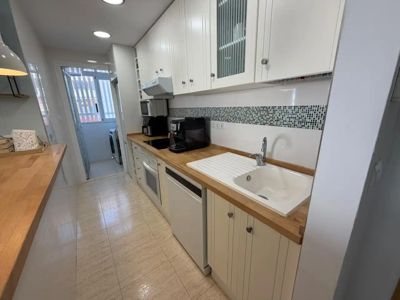 Cocina de Apartamento en venta en La Manga del Mar Menor con Aire acondicionado, Jardín privado y Terraza