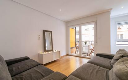 Living room of Flat for sale in  Valencia Capital  with Parquet flooring and Balcony