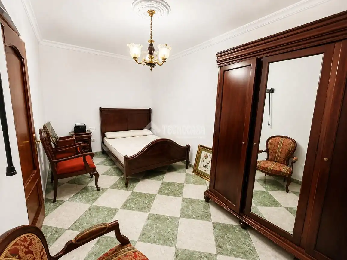 Dormitori de Casa o xalet en venda en San Fernando amb Aire condicionat