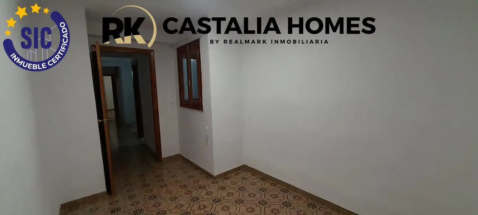 Casa adosada en venta en L'Alcora con Terraza