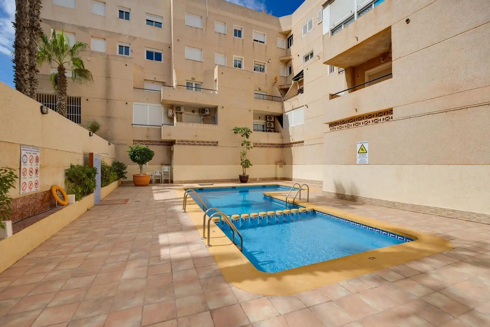 Apartament amb piscina en venda a La Mata, imagen 25