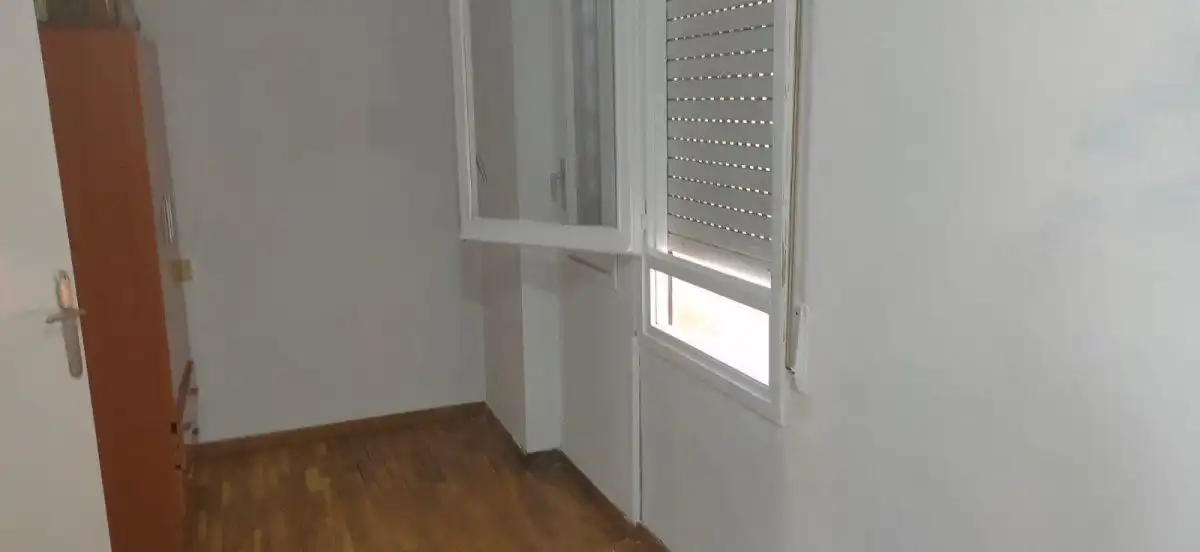 Dormitori de Pis en venda en Manresa amb Calefacció, Moblat i Balcó