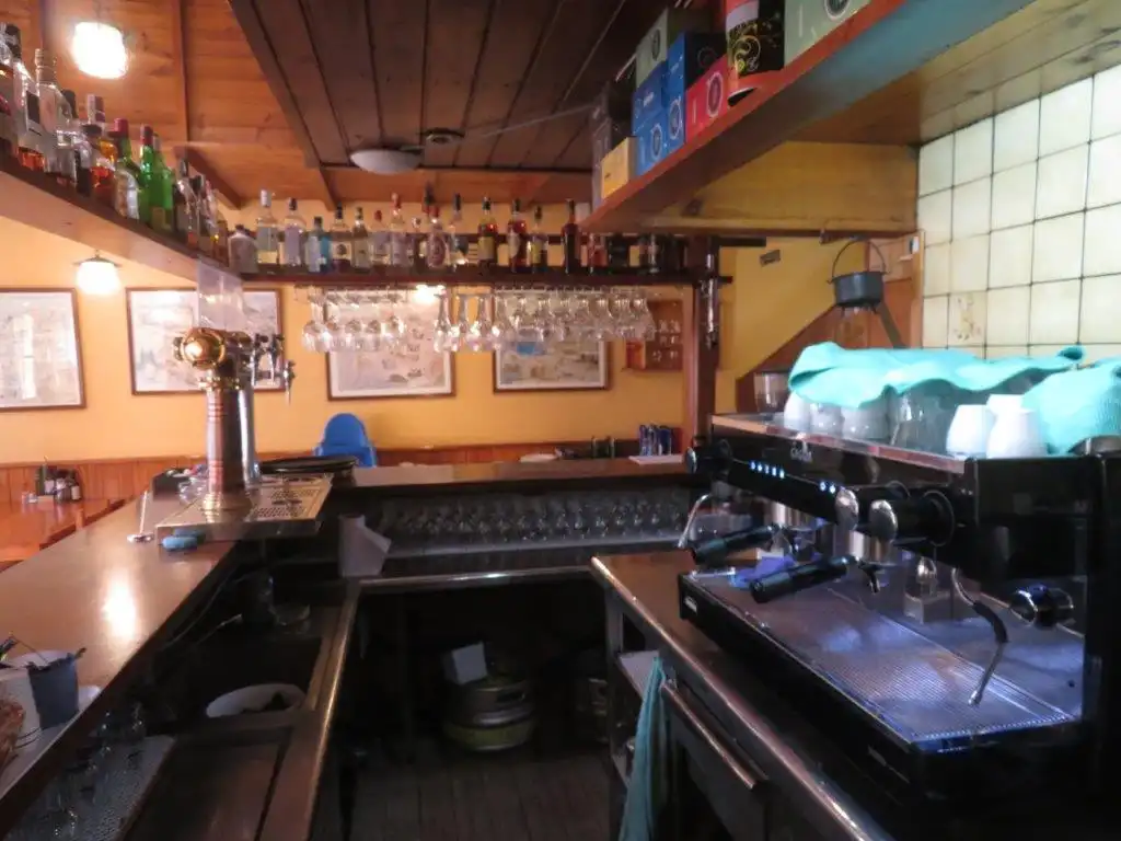 Local en traspaso en Sant Andreu de la Barca con Aire acondicionado, Calefacción y Terraza