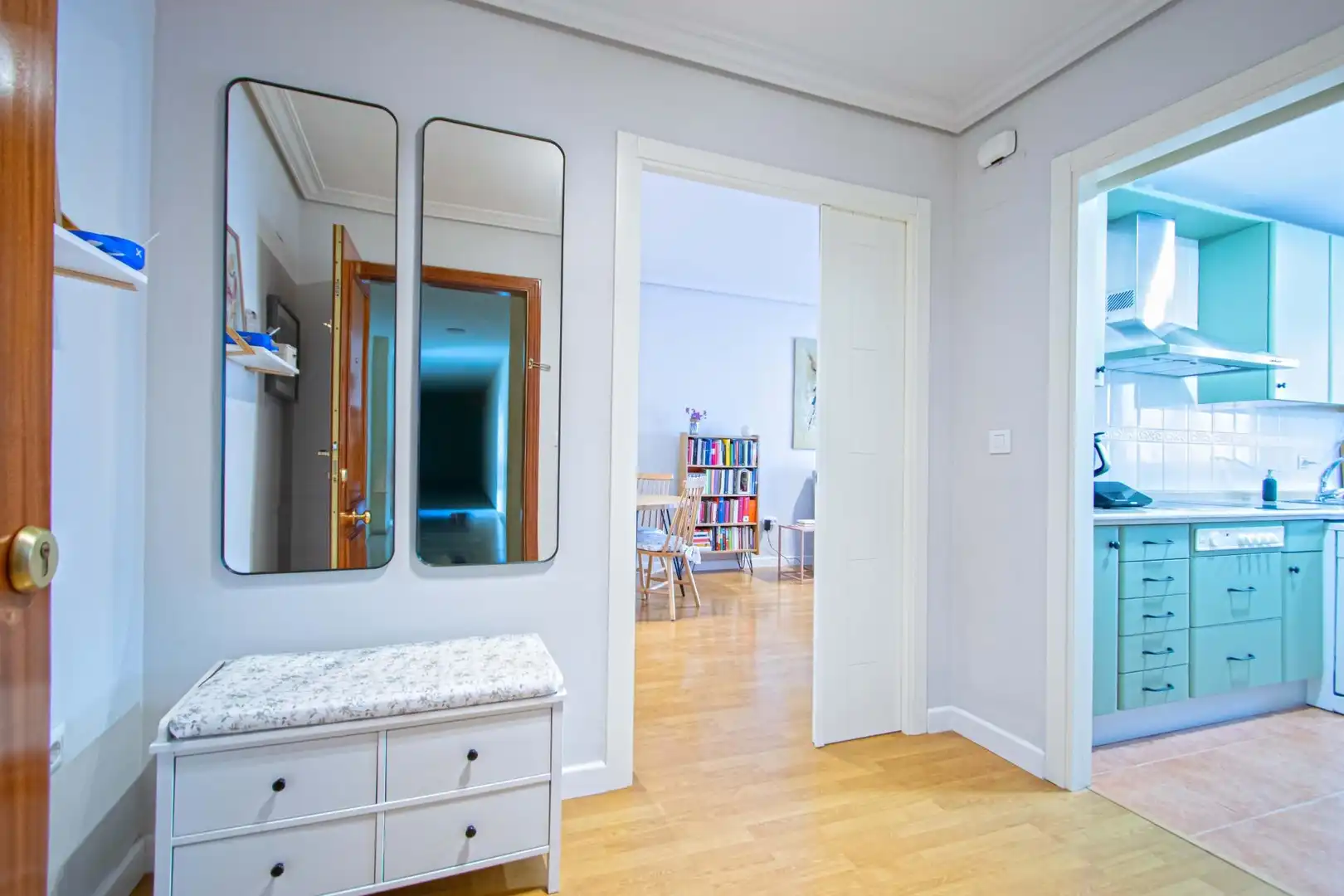 Wohnung zum Verkauf in  Sevilla Capital mit Gemeinschaftspool