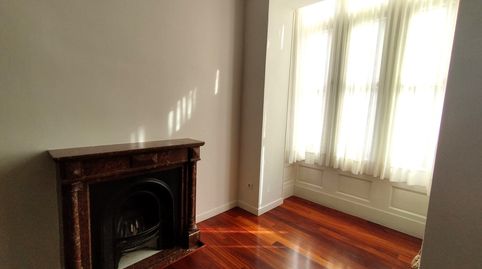 Foto 2 de Piso de alquiler en Portuko Markesaren Kalea, Ensanche - Moyua - Diputación, Bilbao